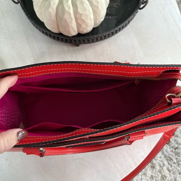 Beautiful bright orange Kate Spade purse. Very little use, no marks or wear. - Picture 2 of 2
